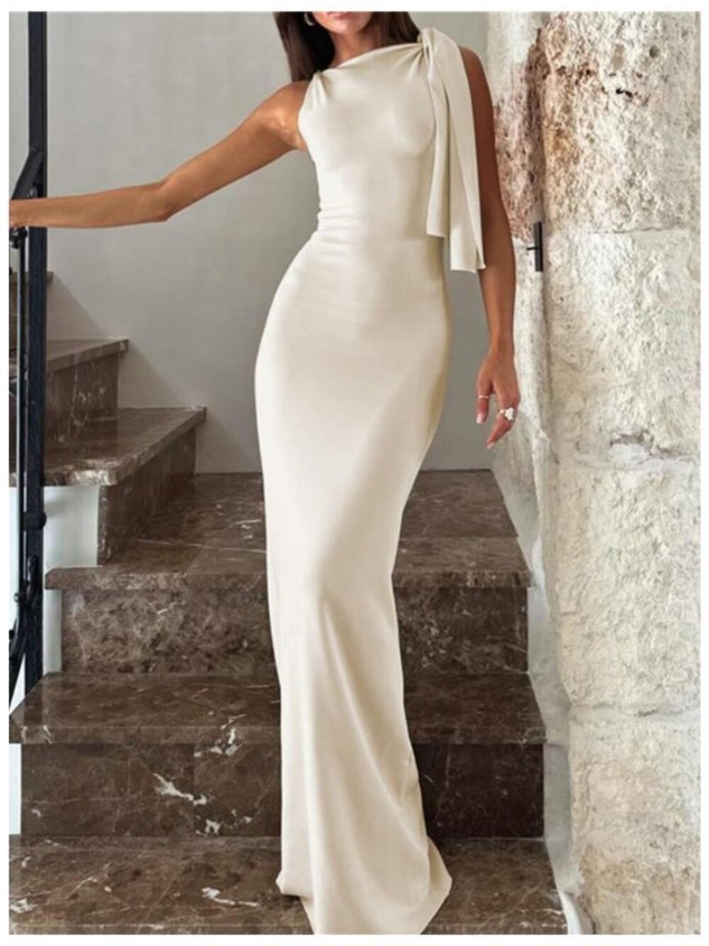 Women's Off White Sleeveless Draped Maxi Dress Wedding Evening Party